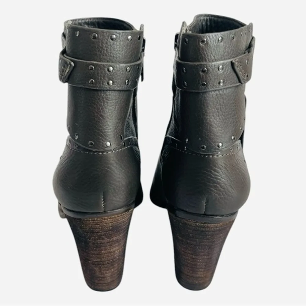 Vince Camuto vince camuto